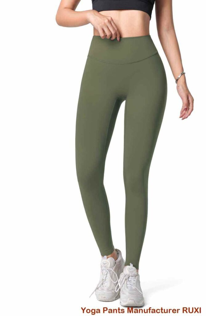 ホワイトシームレスサイクリングショーツ RUXI