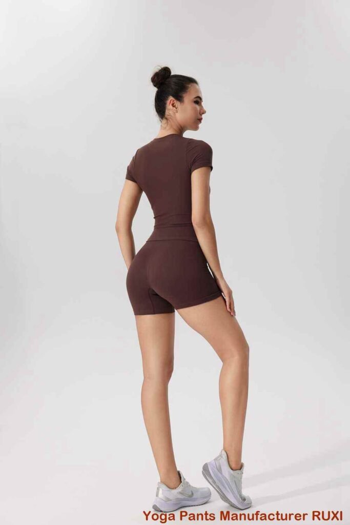 無地の黒のバスケットボールショーツ RUXI